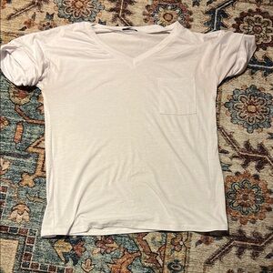 MIHOLL White V-Neck T-Shirt